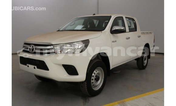 Buy Import Toyota Hilux White Car in Import - Dubai in Ayeyarwady Buy Import Toyota Hilux White Car in Import - Dubai in Ayeyarwady