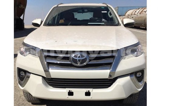 Buy Import Toyota Fortuner White Car in Import - Dubai in Ayeyarwady