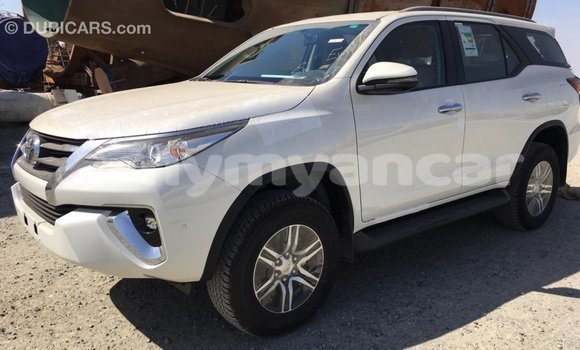 Buy Import Toyota Fortuner White Car in Import - Dubai in Ayeyarwady Buy Import Toyota Fortuner White Car in Import - Dubai in Ayeyarwady