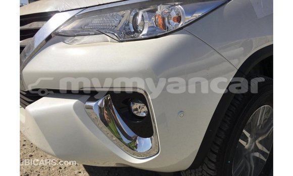 Buy Import Toyota Fortuner White Car in Import - Dubai in Ayeyarwady Buy Import Toyota Fortuner White Car in Import - Dubai in Ayeyarwady