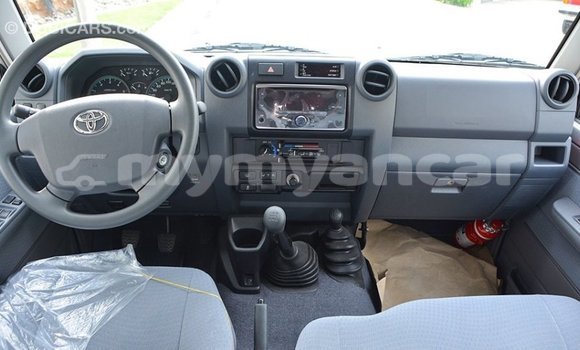 Buy Import Toyota Land Cruiser Other Car in Import - Dubai in Ayeyarwady Buy Import Toyota Land Cruiser Other Car in Import - Dubai in Ayeyarwady