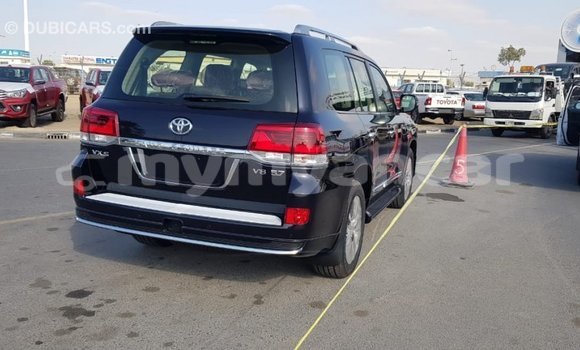 Buy Import Toyota Land Cruiser Black Car in Import - Dubai in Ayeyarwady Buy Import Toyota Land Cruiser Black Car in Import - Dubai in Ayeyarwady