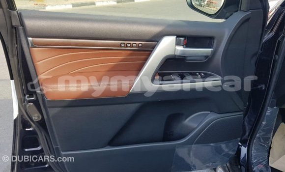 Buy Import Toyota Land Cruiser Black Car in Import - Dubai in Ayeyarwady Buy Import Toyota Land Cruiser Black Car in Import - Dubai in Ayeyarwady