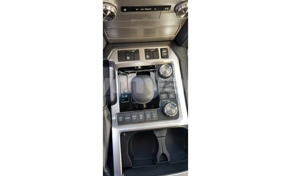 Buy Import Toyota Land Cruiser Black Car in Import - Dubai in Ayeyarwady Buy Import Toyota Land Cruiser Black Car in Import - Dubai in Ayeyarwady