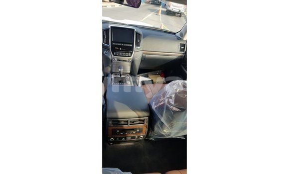 Buy Import Toyota Land Cruiser Black Car in Import - Dubai in Ayeyarwady Buy Import Toyota Land Cruiser Black Car in Import - Dubai in Ayeyarwady