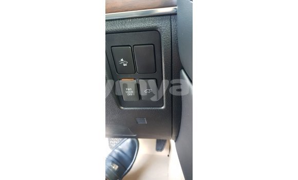 Buy Import Toyota Land Cruiser Black Car in Import - Dubai in Ayeyarwady Buy Import Toyota Land Cruiser Black Car in Import - Dubai in Ayeyarwady