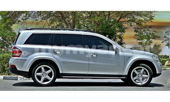 Buy Import Mercedes-Benz 190 (W201) Other Car in Import - Dubai in Ayeyarwady Buy Import Mercedes-Benz 190 (W201) Other Car in Import - Dubai in Ayeyarwady