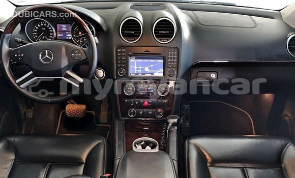 Buy Import Mercedes-Benz 190 (W201) Other Car in Import - Dubai in Ayeyarwady Buy Import Mercedes-Benz 190 (W201) Other Car in Import - Dubai in Ayeyarwady