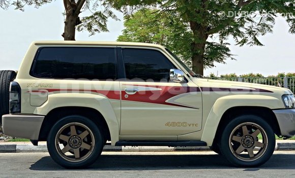 Buy Import Nissan Patrol Beige Car in Import - Dubai in Ayeyarwady Buy Import Nissan Patrol Beige Car in Import - Dubai in Ayeyarwady