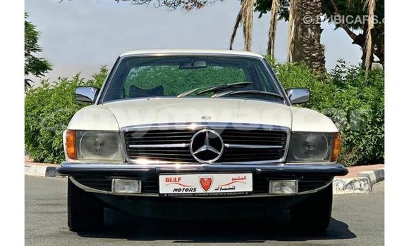 Buy Import Mercedes-Benz 190 (W201) White Car in Import - Dubai in Ayeyarwady Buy Import Mercedes-Benz 190 (W201) White Car in Import - Dubai in Ayeyarwady