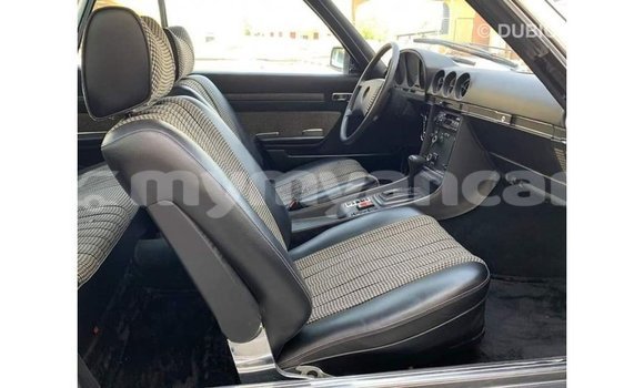 Buy Import Mercedes-Benz 190 (W201) White Car in Import - Dubai in Ayeyarwady Buy Import Mercedes-Benz 190 (W201) White Car in Import - Dubai in Ayeyarwady