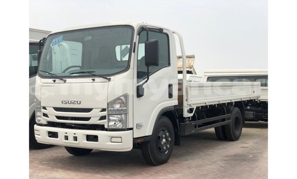 Acheter Import Utilitaire Isuzu FTR 850 Blanc à Import - Dubai, #<Region:0x000000000c5121b8>