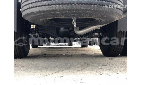 Buy Import Isuzu FTR 850 White Truck in Import - Dubai in Ayeyarwady Buy Import Isuzu FTR 850 White Truck in Import - Dubai in Ayeyarwady