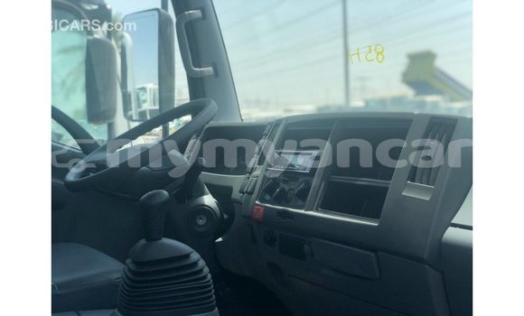 Buy Import Isuzu FTR 850 White Truck in Import - Dubai in Ayeyarwady Buy Import Isuzu FTR 850 White Truck in Import - Dubai in Ayeyarwady