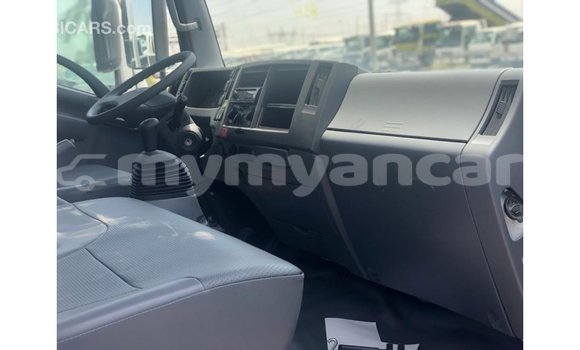 Buy Import Isuzu FTR 850 White Truck in Import - Dubai in Ayeyarwady Buy Import Isuzu FTR 850 White Truck in Import - Dubai in Ayeyarwady