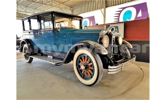 Buy Import Buick Electra Blue Car in Import - Dubai in Ayeyarwady