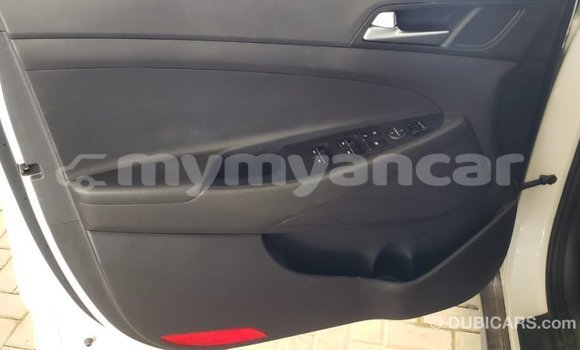 Buy Import Hyundai Tucson White Car in Import - Dubai in Ayeyarwady Buy Import Hyundai Tucson White Car in Import - Dubai in Ayeyarwady