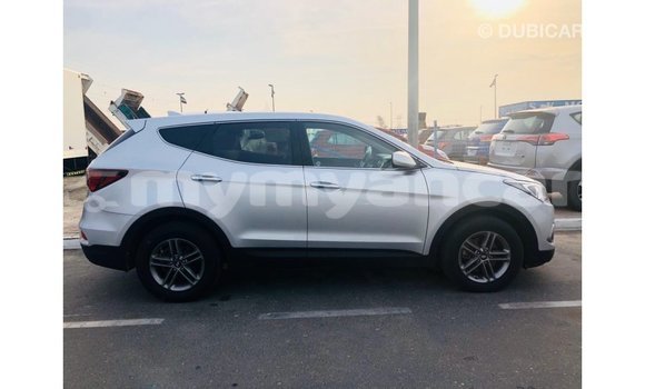 Buy Import Hyundai Santa Fe Other Car in Import - Dubai in Ayeyarwady Buy Import Hyundai Santa Fe Other Car in Import - Dubai in Ayeyarwady