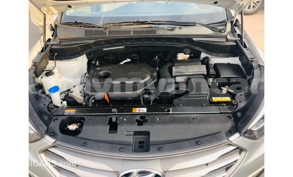 Buy Import Hyundai Santa Fe Other Car in Import - Dubai in Ayeyarwady Buy Import Hyundai Santa Fe Other Car in Import - Dubai in Ayeyarwady