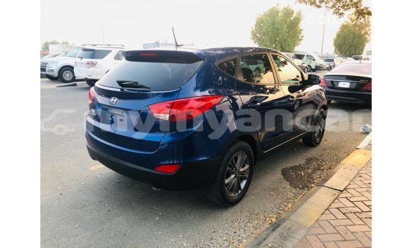 သွင်းကုန် Hyundai Tucson Blue ကား Import - Dubai Ayeyarwady သွင်းကုန် Hyundai Tucson Blue ကား Import - Dubai Ayeyarwady