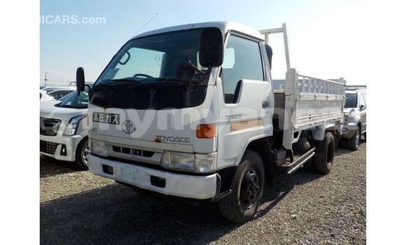 Buy Import Toyota Dyna White Car in Import - Dubai in Ayeyarwady Buy Import Toyota Dyna White Car in Import - Dubai in Ayeyarwady