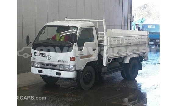 Buy Import Toyota Dyna White Car in Import - Dubai in Ayeyarwady Buy Import Toyota Dyna White Car in Import - Dubai in Ayeyarwady