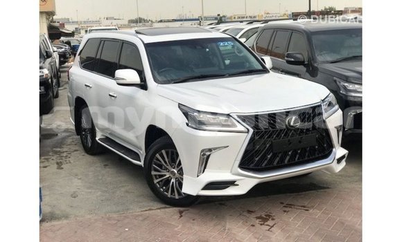 သွင်းကုန် Lexus LX White ကား Import - Dubai Ayeyarwady သွင်းကုန် Lexus LX White ကား Import - Dubai Ayeyarwady