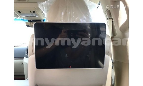 Buy Import Toyota Land Cruiser Black Car in Import - Dubai in Ayeyarwady Buy Import Toyota Land Cruiser Black Car in Import - Dubai in Ayeyarwady