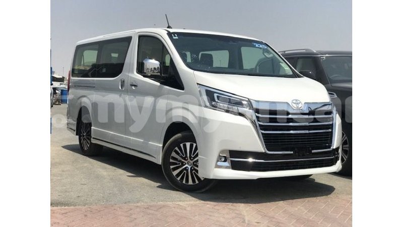 Big with watermark toyota granvia ayeyarwady import dubai 3812