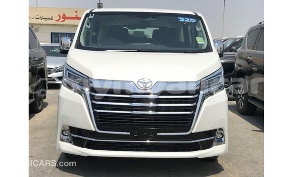 Acheter Import Voiture Toyota Granvia Blanc à Import - Dubai, #<Region:0x000000000c5121b8> Acheter Import Voiture Toyota Granvia Blanc à Import - Dubai, #<Region:0x000000000c5121b8>