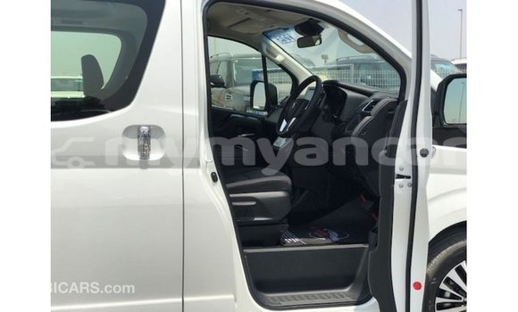 Acheter Import Voiture Toyota Granvia Blanc à Import - Dubai, #<Region:0x000000000c5121b8> Acheter Import Voiture Toyota Granvia Blanc à Import - Dubai, #<Region:0x000000000c5121b8>