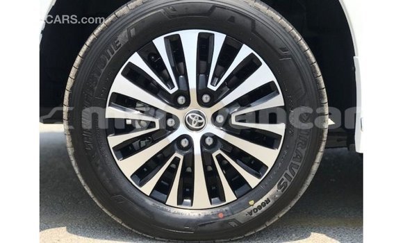 Acheter Import Voiture Toyota Granvia Blanc à Import - Dubai, #<Region:0x000000000c5121b8> Acheter Import Voiture Toyota Granvia Blanc à Import - Dubai, #<Region:0x000000000c5121b8>