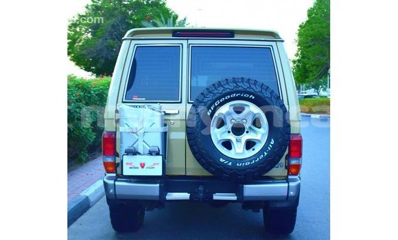 Buy Import Toyota Land Cruiser Beige Car in Import - Dubai in Ayeyarwady Buy Import Toyota Land Cruiser Beige Car in Import - Dubai in Ayeyarwady