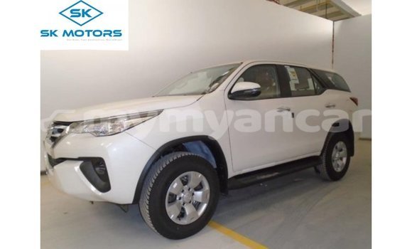 Buy Import Toyota Fortuner White Car in Import - Dubai in Ayeyarwady