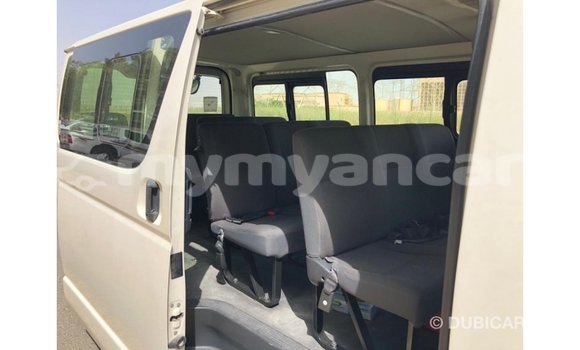 Buy Import Toyota Hiace White Car in Import - Dubai in Ayeyarwady Buy Import Toyota Hiace White Car in Import - Dubai in Ayeyarwady