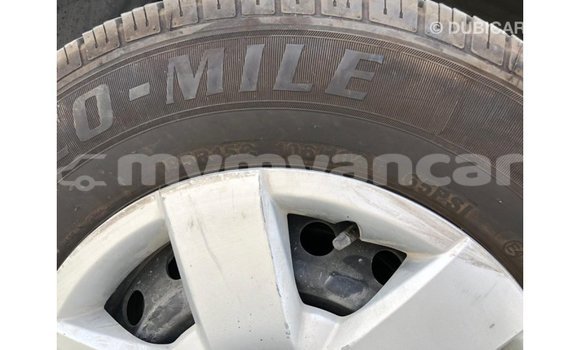 Buy Import Toyota Hiace White Car in Import - Dubai in Ayeyarwady Buy Import Toyota Hiace White Car in Import - Dubai in Ayeyarwady