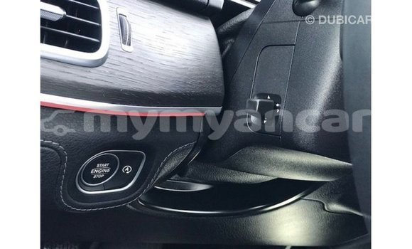 သွင်းကုန် Mercedes-Benz GLE White ကား Import - Dubai Ayeyarwady သွင်းကုန် Mercedes-Benz GLE White ကား Import - Dubai Ayeyarwady