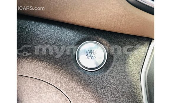 သွင်းကုန် Hyundai Santa Fe Green ကား Import - Dubai Ayeyarwady သွင်းကုန် Hyundai Santa Fe Green ကား Import - Dubai Ayeyarwady