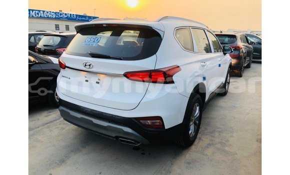 သွင်းကုန် Hyundai Santa Fe White ကား Import - Dubai Ayeyarwady သွင်းကုန် Hyundai Santa Fe White ကား Import - Dubai Ayeyarwady