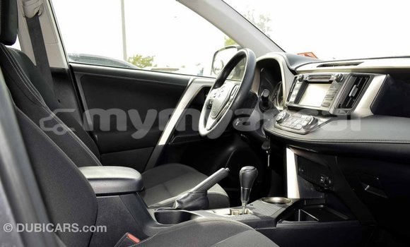 သွင်းကုန် Toyota HiAce Other ထရပ်ကား Import - Dubai Ayeyarwady သွင်းကုန် Toyota HiAce Other ထရပ်ကား Import - Dubai Ayeyarwady