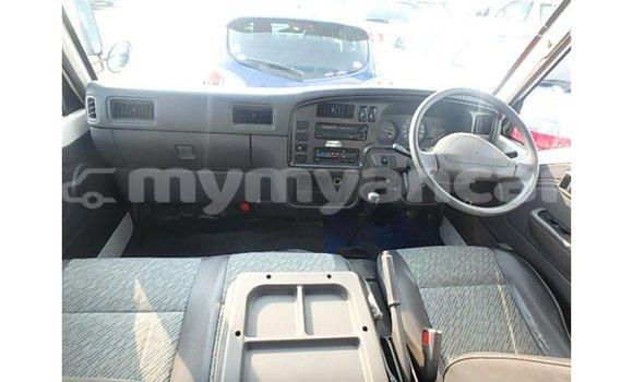 Acheter Import Voiture Nissan Caravan Blanc à Import - Dubai, #<Region:0x000000000c5121b8> Acheter Import Voiture Nissan Caravan Blanc à Import - Dubai, #<Region:0x000000000c5121b8>