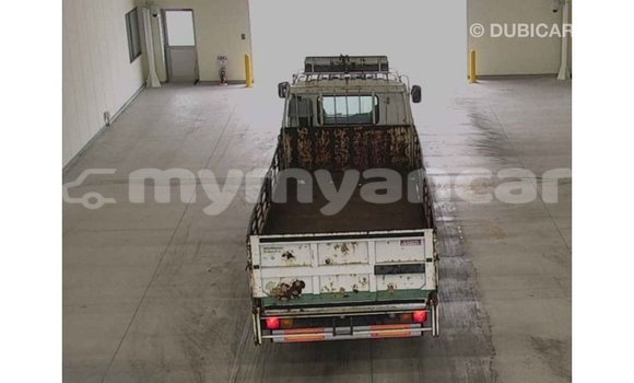 Buy Import Isuzu FTR 850 White Truck in Import - Dubai in Ayeyarwady Buy Import Isuzu FTR 850 White Truck in Import - Dubai in Ayeyarwady