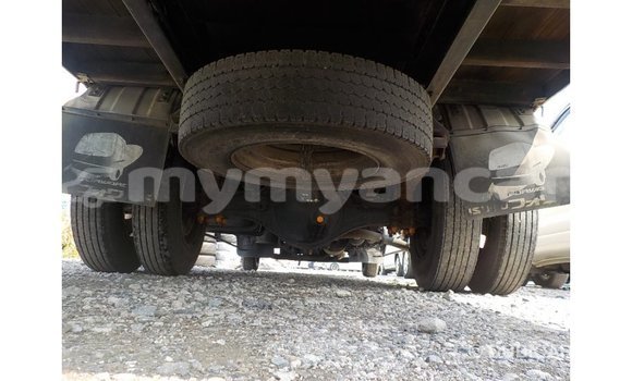Buy Import Isuzu FTR 850 White Truck in Import - Dubai in Ayeyarwady Buy Import Isuzu FTR 850 White Truck in Import - Dubai in Ayeyarwady