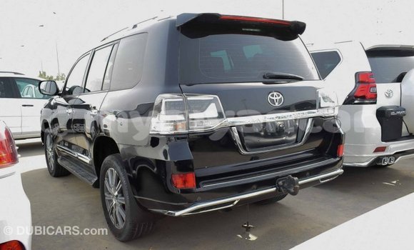သွင်းကုန် Toyota Land Cruiser Black ကား Import - Dubai Ayeyarwady သွင်းကုန် Toyota Land Cruiser Black ကား Import - Dubai Ayeyarwady