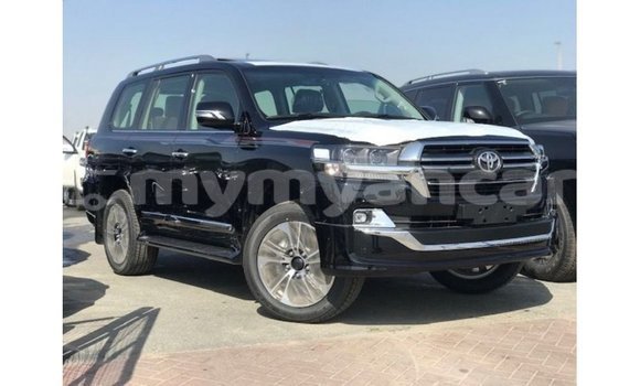 Buy Import Toyota Land Cruiser Black Car in Import - Dubai in Ayeyarwady Buy Import Toyota Land Cruiser Black Car in Import - Dubai in Ayeyarwady