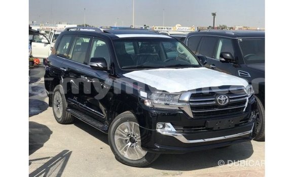 Buy Import Toyota Land Cruiser Black Car in Import - Dubai in Ayeyarwady Buy Import Toyota Land Cruiser Black Car in Import - Dubai in Ayeyarwady