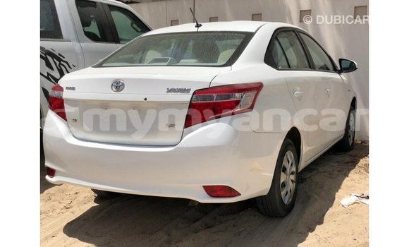 သွင်းကုန် Toyota Yaris White ကား Import - Dubai Ayeyarwady သွင်းကုန် Toyota Yaris White ကား Import - Dubai Ayeyarwady