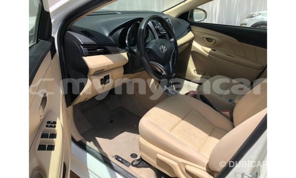 သွင်းကုန် Toyota Yaris White ကား Import - Dubai Ayeyarwady သွင်းကုန် Toyota Yaris White ကား Import - Dubai Ayeyarwady