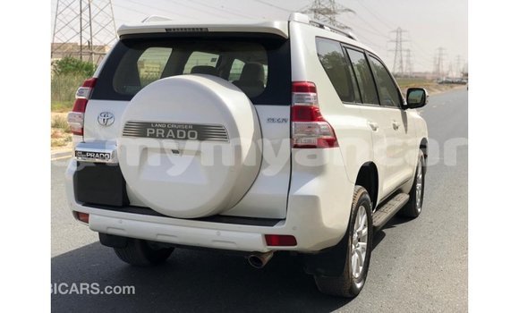 သွင်းကုန် Toyota Prado White ကား Import - Dubai Ayeyarwady သွင်းကုန် Toyota Prado White ကား Import - Dubai Ayeyarwady