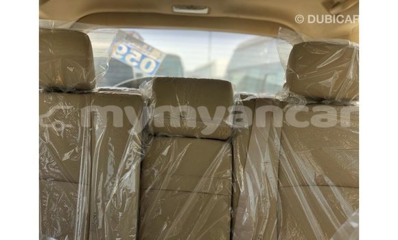သွင်းကုန် Toyota Prado White ကား Import - Dubai Ayeyarwady သွင်းကုန် Toyota Prado White ကား Import - Dubai Ayeyarwady